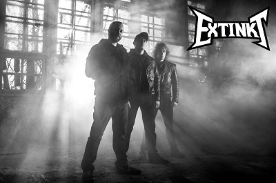 Projekt EXTINKT zadebiutował albumem “Postnuclear Trip to Nowhere”